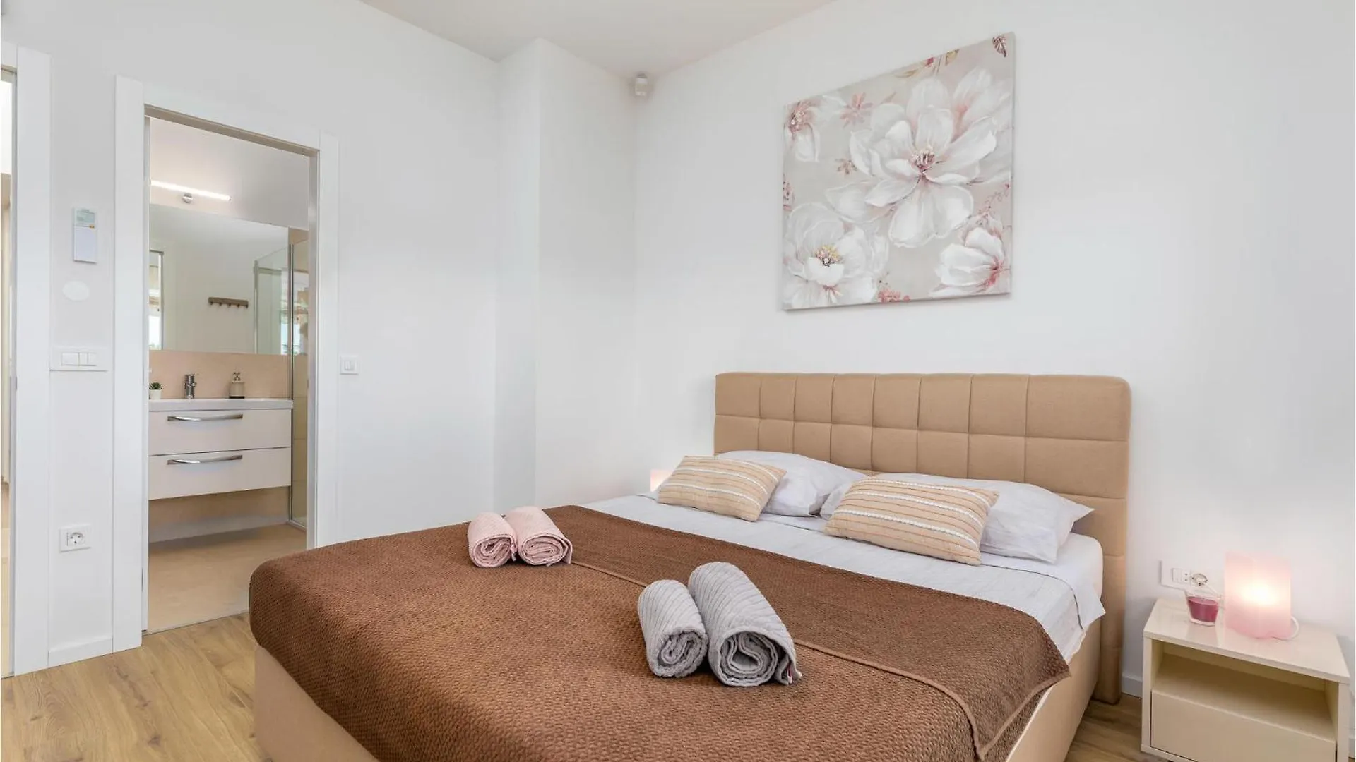 3 Bedroom Beautiful Home In Segotici